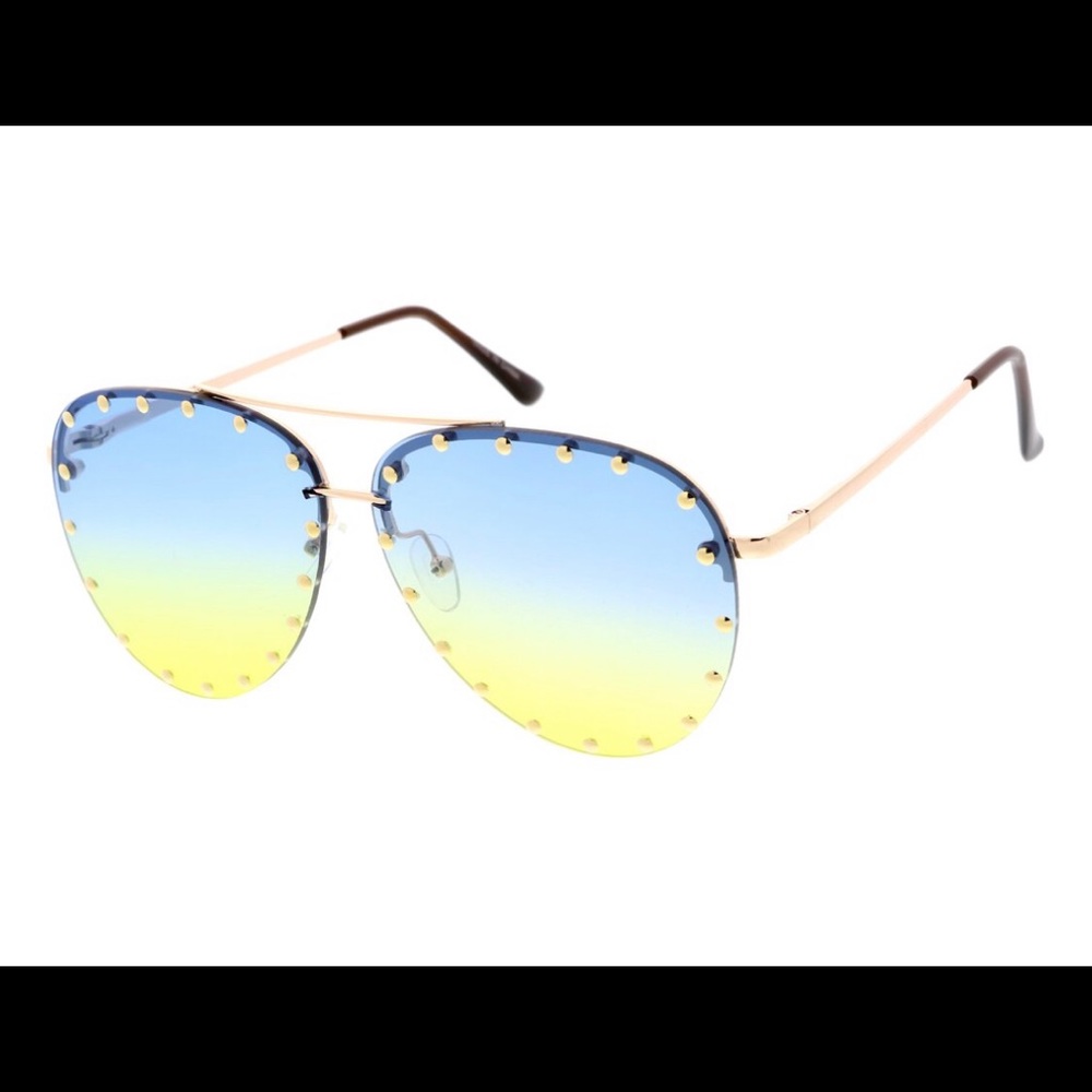 Studded Aviator style sunglasses. NWT